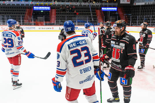 Irriterat mellan Oskarshamns Andrew O´Brien och Örebros