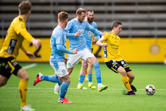 Malmö FFs Ola Toivonen och Elfsborgs André Rømer