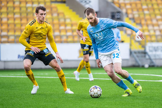 Elfsborgs Christopher McVey och Malmö FFs Jo Inge Berget