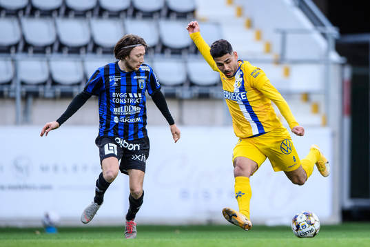 Sirius Axel Björnström och IFK Göteborgs Hosam Aiesh