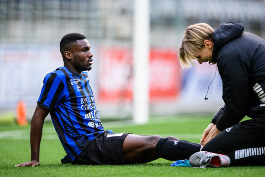 Sirius Patrick Nwadike får läkarvård