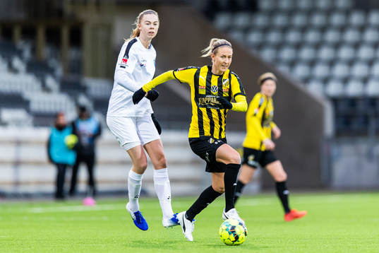 Växjös Elin Nilsson och Häckens Emma Kullberg