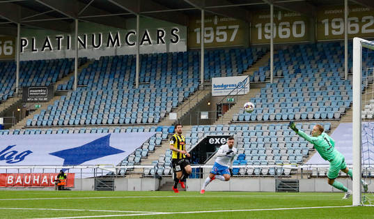 Mål 2-1 av IFK Norrköpings Sead Haksabanovic förbi
