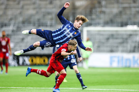 Djurgårdens Hampus Finndell och Östersunds Henrik Bellman