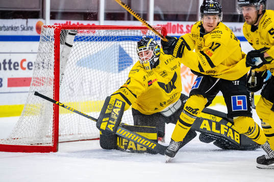 Västerås målvakt Jesper Myrenberg och William Wikman