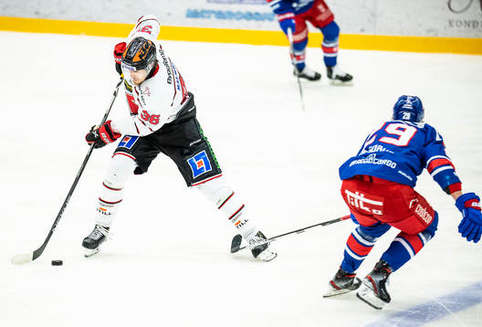 Örebros Emil Larsson och Oskarshamns Kim Rosdahl