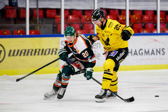 Kristianstads Erik Flood och Västerås Marcus Bergman