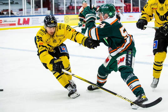 Västerås Alex Trivellato och Kristianstads Johan Lundgren