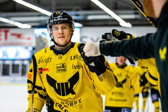 Västerås William Wikman jublar