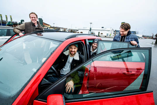 Hockeyspelarn Mattias Persson, Marcus Olsson, Christopher