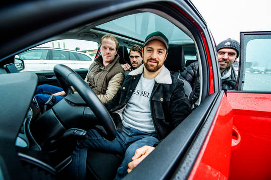 Hockeyspelarn Mattias Persson, Marcus Olsson, Christopher