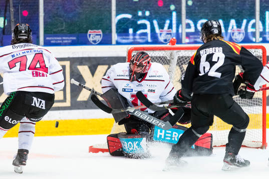 Örebros målvakt Jhonas Enroth