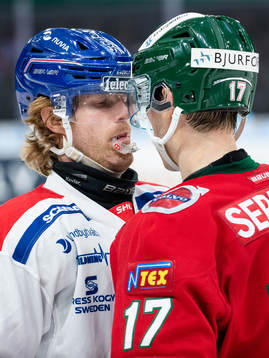 Oskarshamns Philip Samuelsson och Frölundas Robin Alvarez