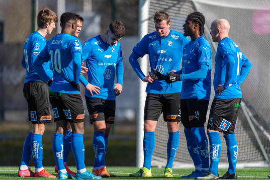Halmstads spelare samlas
