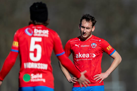 Helsingborgs Vladislav Kreida i samtal med Brandur