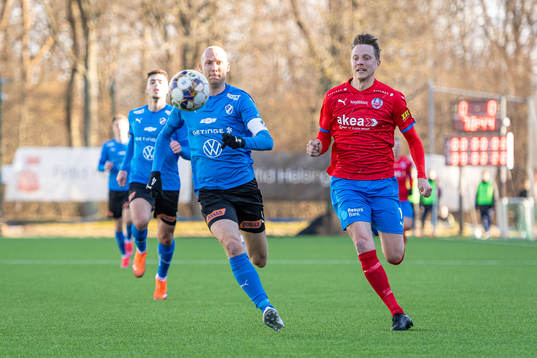 Halmstads Andreas Johansson mot Helsingborgs Viktor Lundberg