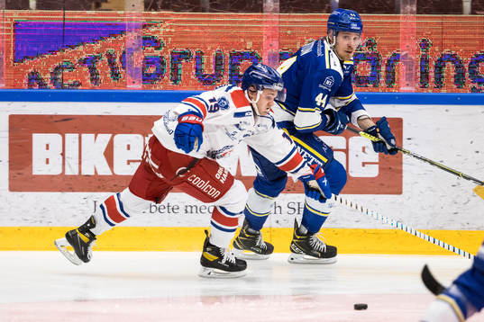 Oskarshamns Tyler Kelleher och Leksands Carter Ashton