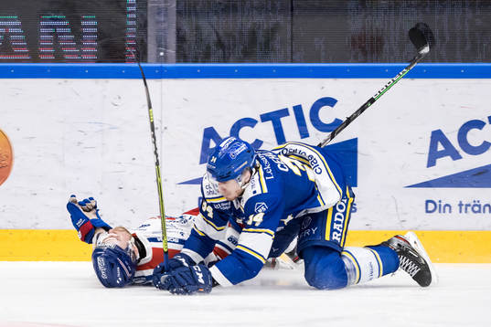 Leksands Peter Cehlarik och Oskarshamns Nichlas Torp