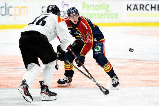 Brynäs Linus Ölund och Djurgårdens Ludvig Hedström