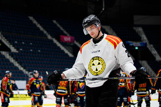 Brynäs Adam Pettersson deppar