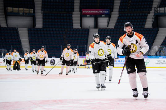 Brynäs Simon Bertilsson (h) deppar
