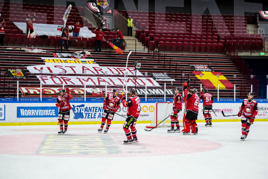 Malmö Redhawks spelarna tackar publiken