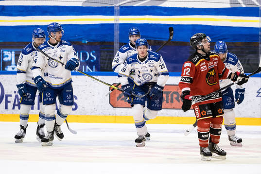 Leksands Emil Heineman jublar