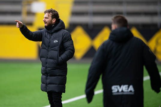 s tränare Bartosz Grzelak
