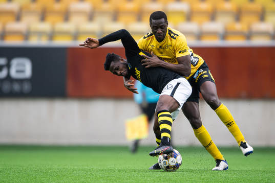 s Ebenezer Ofori och Elfsborgs Maudo Jarjué