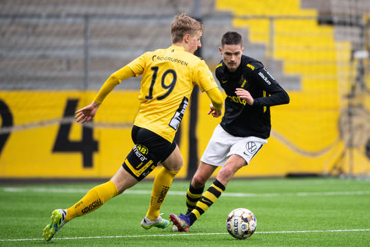 s Mikael Lustig