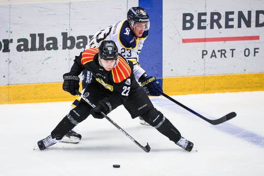s Arttu Ilomäki