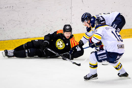 s Arttu Ilomäki