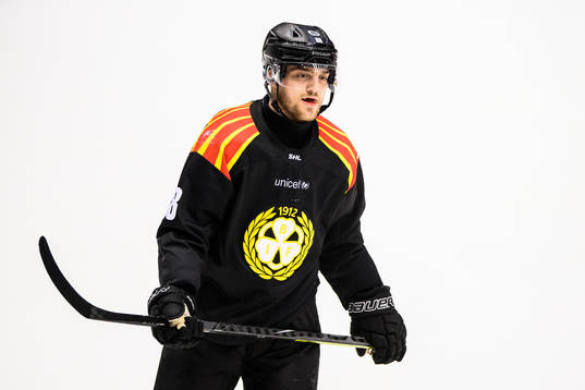 Brynäs Jaedon Descheneau deppar