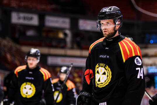 Brynäs Chad Billins deppar