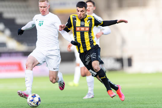 Västerås David Engström och Häckens Ali Youssef