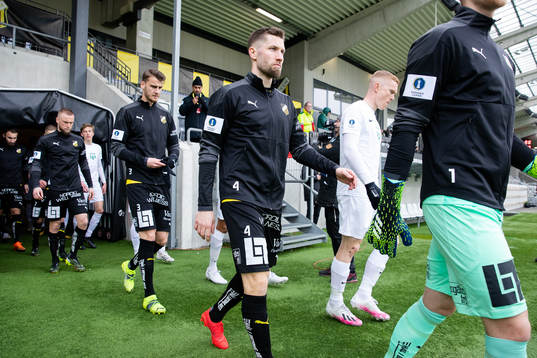Häckens Joona Toivio innan fotbollsmatchen i Svenska Cupen