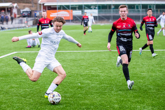 Örgrytes Herman Sjögrell mot Trollhättans Markus