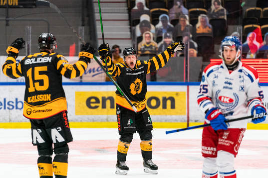 Skellefteås Oskar Nilsson jublar