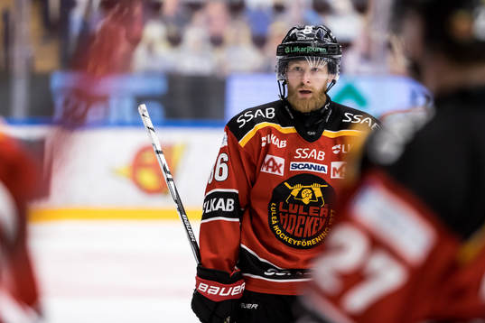 Luleås Linus Klasen deppar