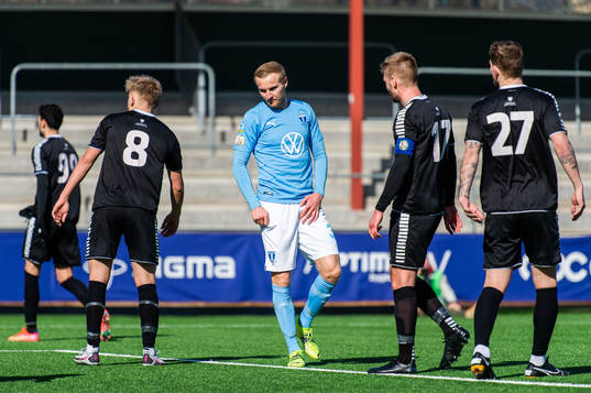 Malmö FFs Franz Brorsson deppar