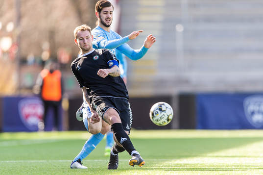 Örebros Andreas Skovgaard och Malmö FFs Adi Nalic