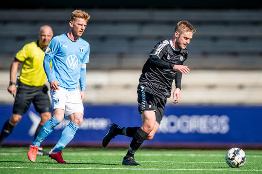 Örebros Johan Mårtensson mot Malmö FFs Anders