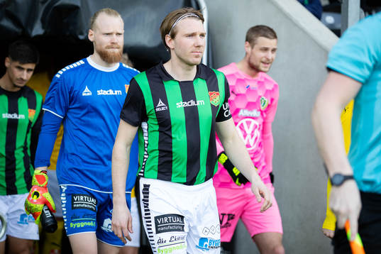 GAIS August Wängberg innan träningsmatchen i fotboll