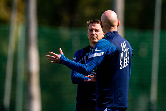Leif Gunnar Smerud, U21 head coach, and Ståle Solbakken,