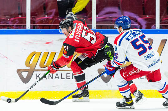 Malmö Redhawks Emil Sylvegård och Oskarshamns Robert