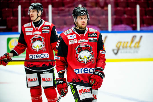 Malmö Redhawks Carl Persson och Lars Bryggman deppar