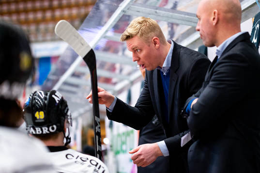 s tränare Anton Blomqvist