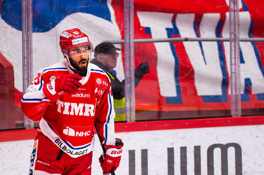 Timrås Jeremy Boyce-Rotevall jublar