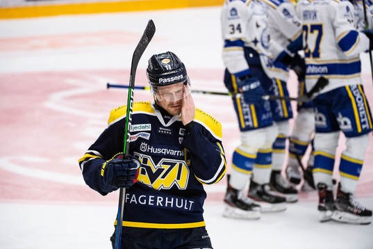 s Simon Önerud deppar