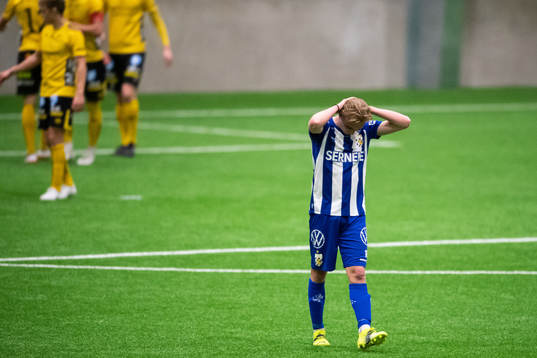 IFK Göteborgs Hannes Lennartsson deppar